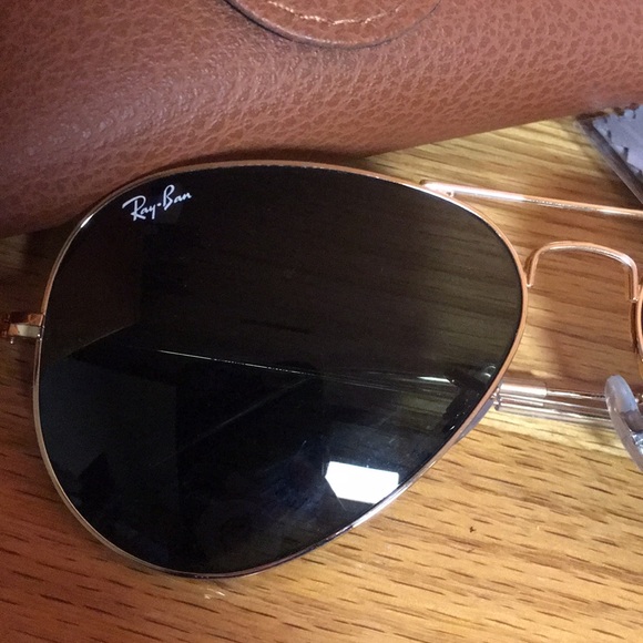 Rayban Aviator Sunglasses - Picture 2 of 7